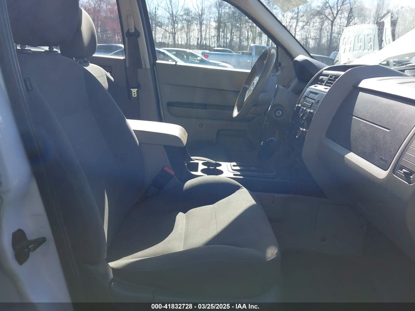 2008 FORD ESCAPE VIN: 1FMCU02Z88KA96033