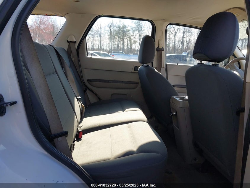2008 FORD ESCAPE VIN: 1FMCU02Z88KA96033