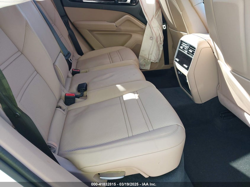 2020 PORSCHE CAYENNE VIN: WP1AB2AY9LDA28759