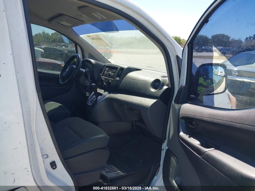 2016 NISSAN NV200 SV 3N6CM0KN7GK693143
