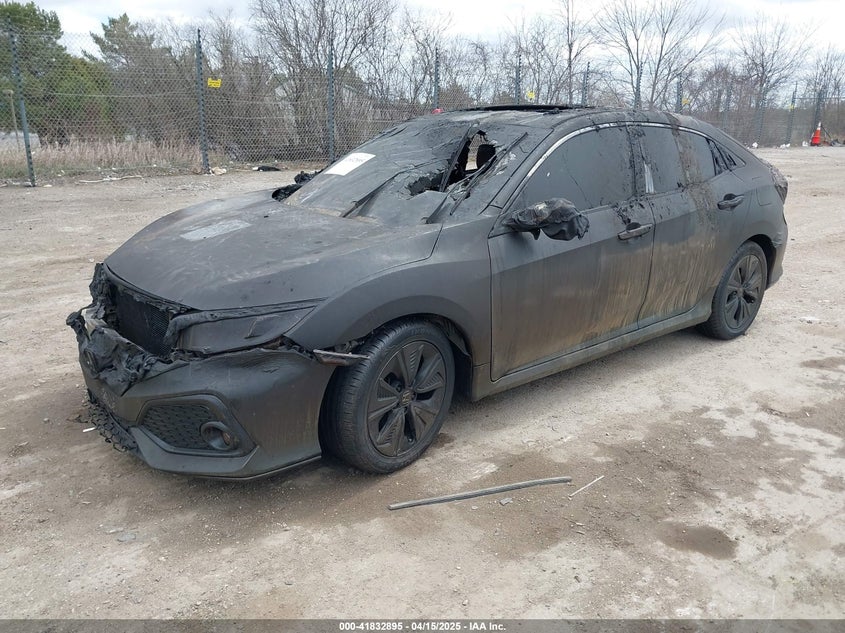 2018 HONDA CIVIC VIN: SHHFK7H53JU225317