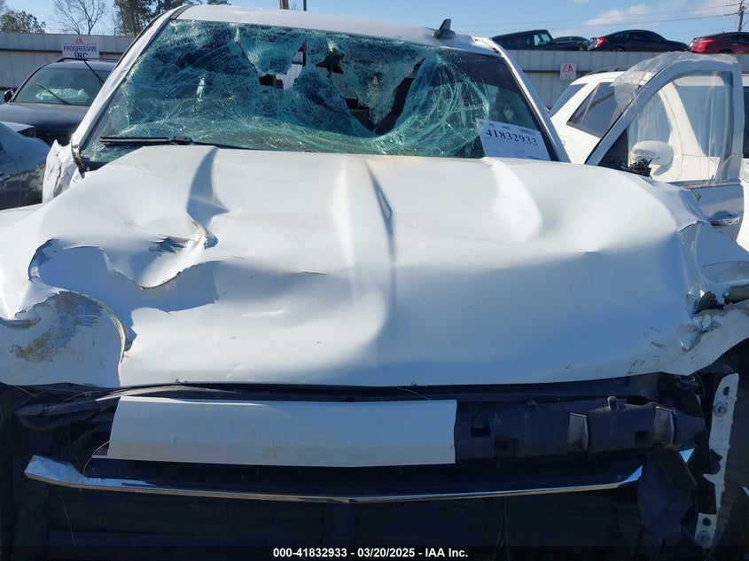 2018 CHEVROLET SILVERADO VIN: 3GCUKSEC8JG326233