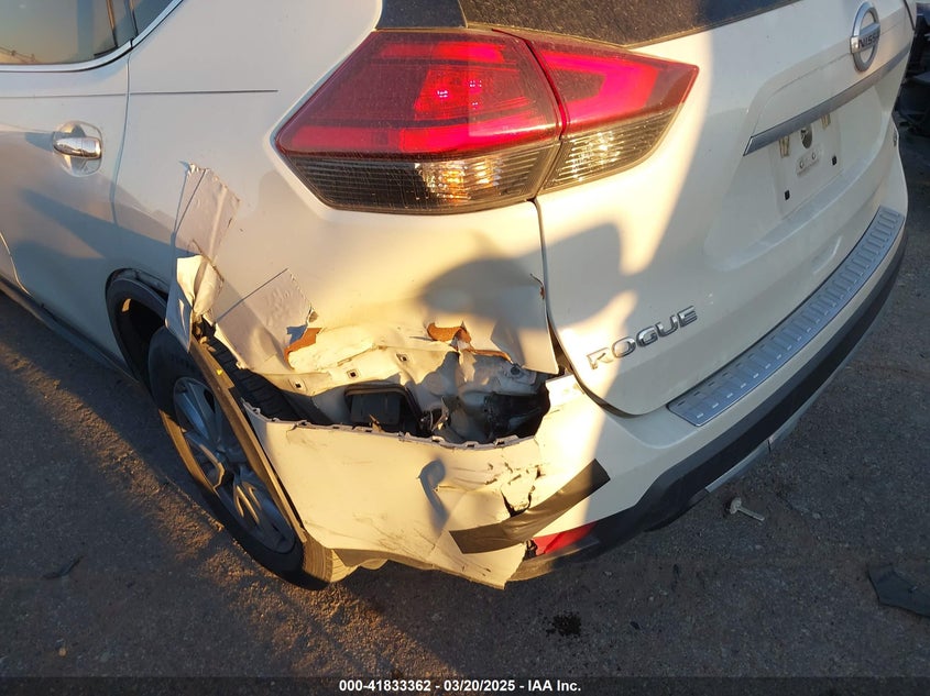 2017 NISSAN ROGUE SV - 5N1AT2MT7HC885170