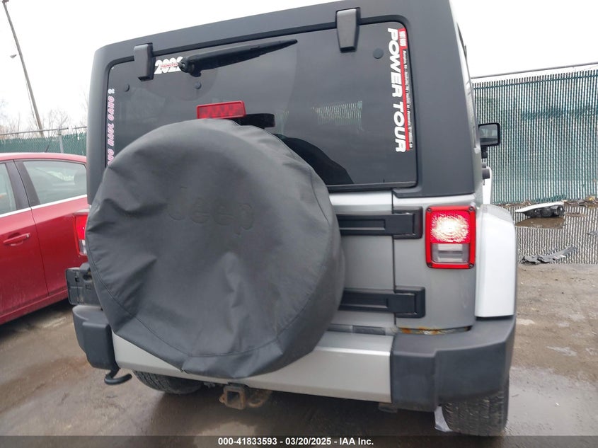 2013 JEEP WRANGLER UNLIMITED SAHARA - 1C4BJWEG6DL662720