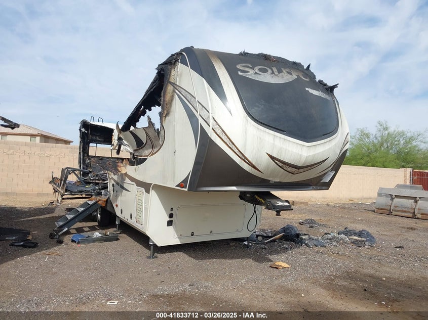 573FS3626J1111039 2018 Grand Design Recreational auction photo 1