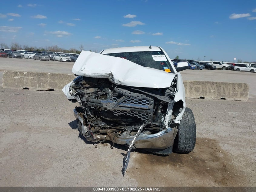 2014 CHEVROLET SILVERADO 1500 1LT - 1GCRCREC9EZ338909