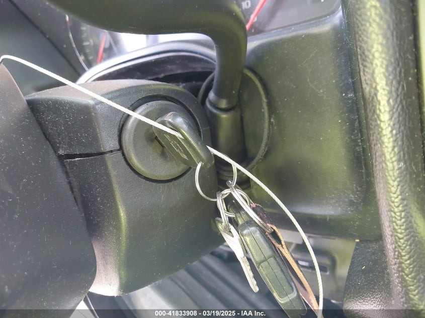 2014 CHEVROLET SILVERADO 1500 1LT - 1GCRCREC9EZ338909