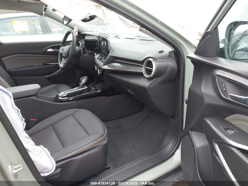 2025 CHEVROLET TRAX VIN: KL77LKEP3SC088127