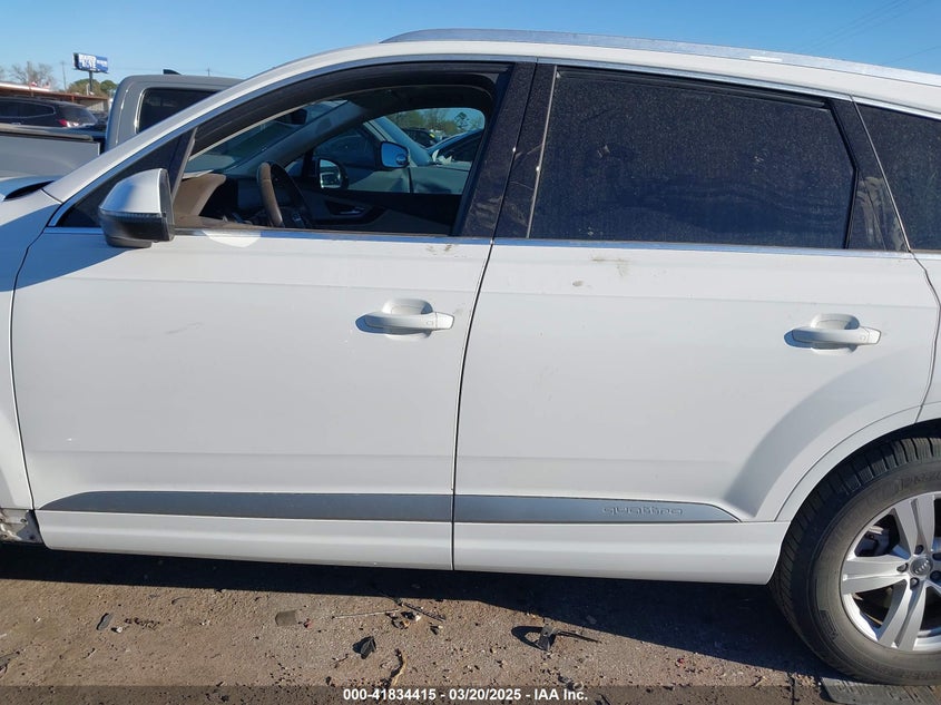 Image 15 of 2019 Audi Q7  salvage vehicle - Lot #41834415 at IAAI