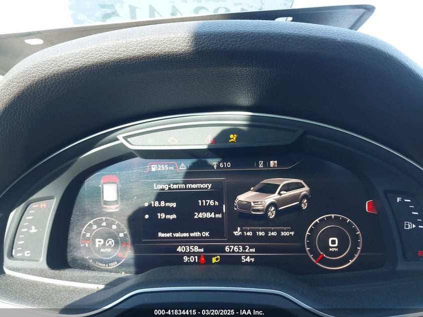 Image 16 of 2019 Audi Q7  salvage vehicle - Lot #41834415 at IAAI