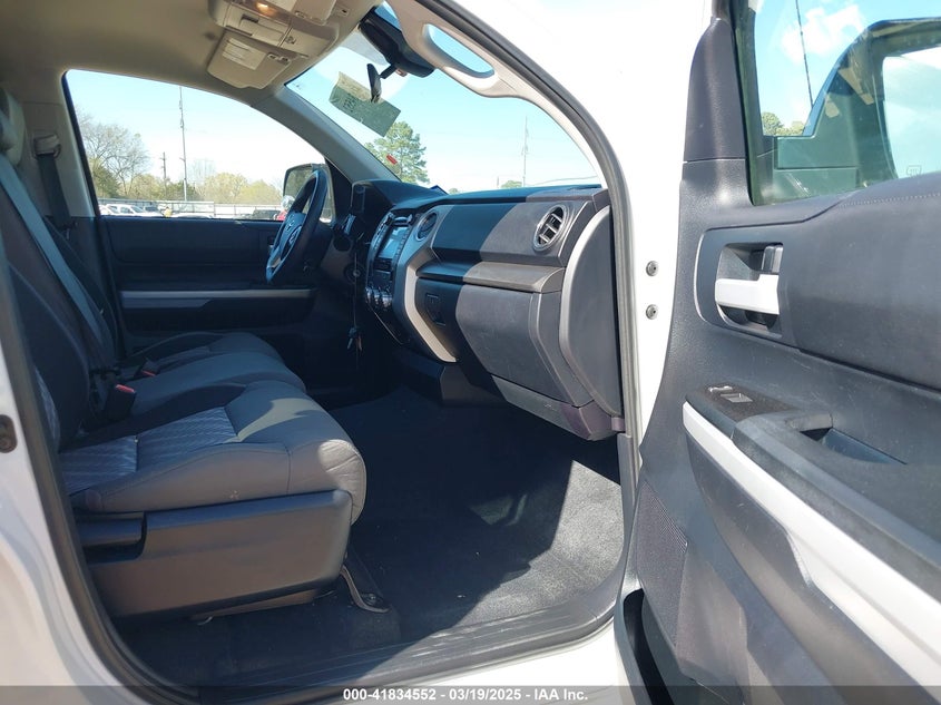 2018 TOYOTA TUNDRA SR5 4.6L V8 - 5TFEM5F10JX123376