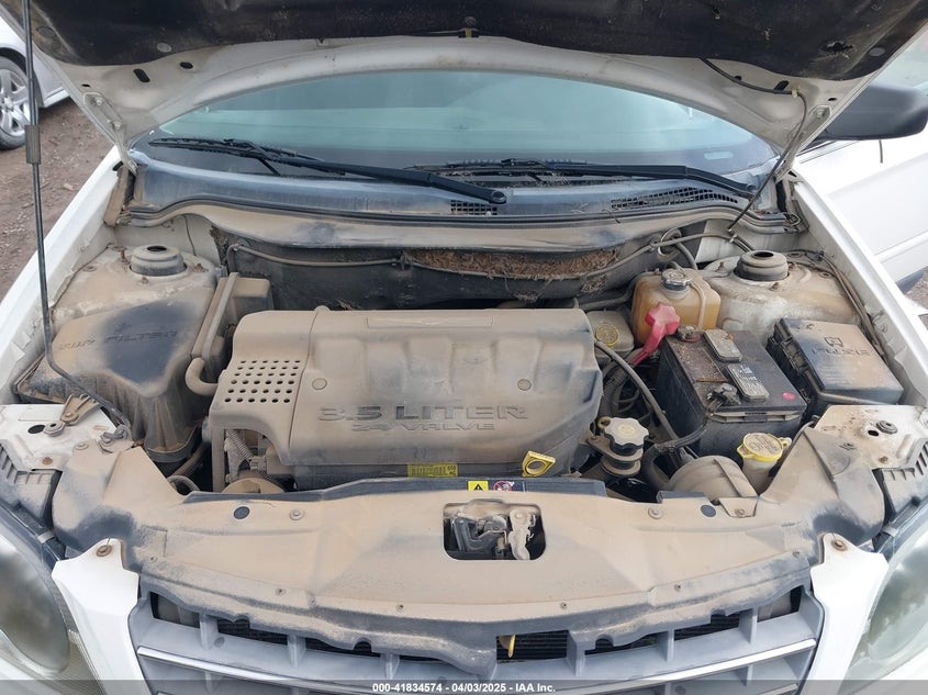 2004 Chrysler Pacifica VIN: 2C8GF68474R621267 Lot: 41834574