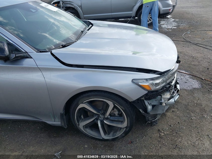 2022 HONDA ACCORD VIN: 1HGCV1F3XNA022001