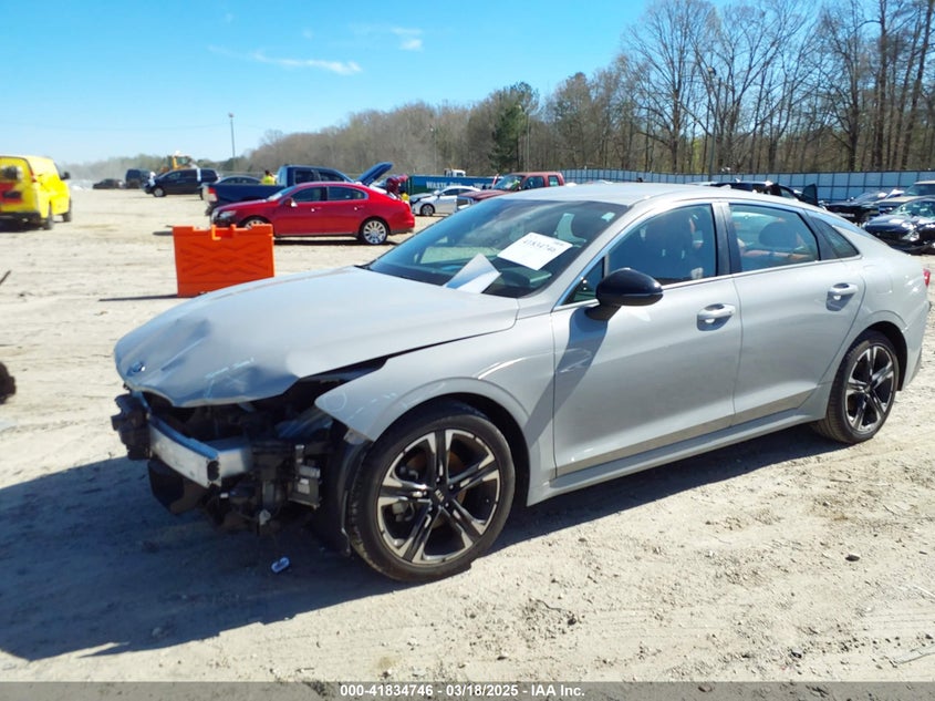 2021 KIA K5 VIN: 5XXG64J26MG057604