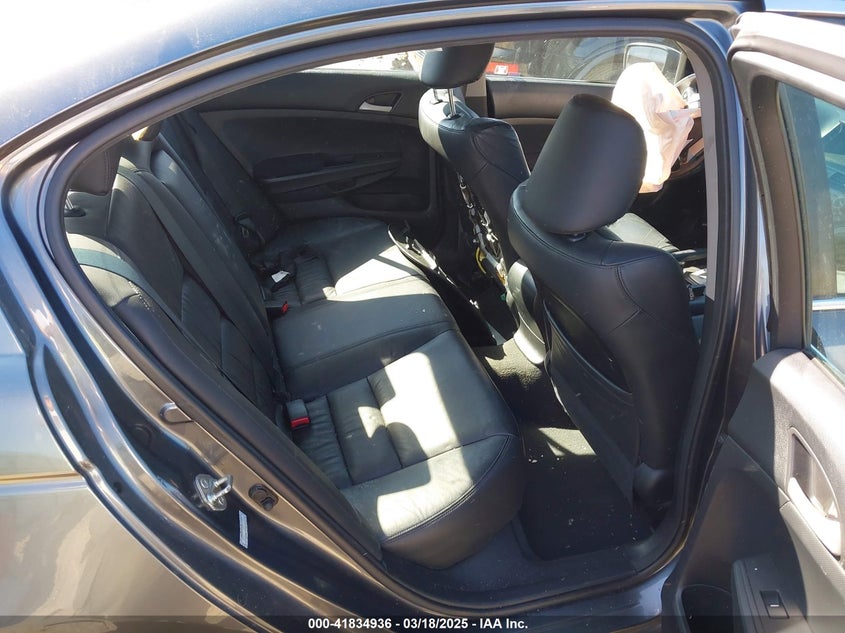 2012 HONDA ACCORD VIN: 1HGCP2F63CA032067
