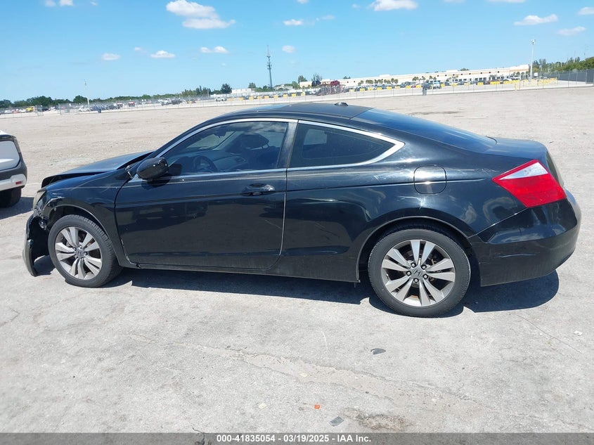 2009 HONDA ACCORD VIN: 1HGCS12889A015550