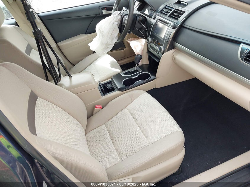 2014 TOYOTA CAMRY VIN: 4T4BF1FK5ER442005