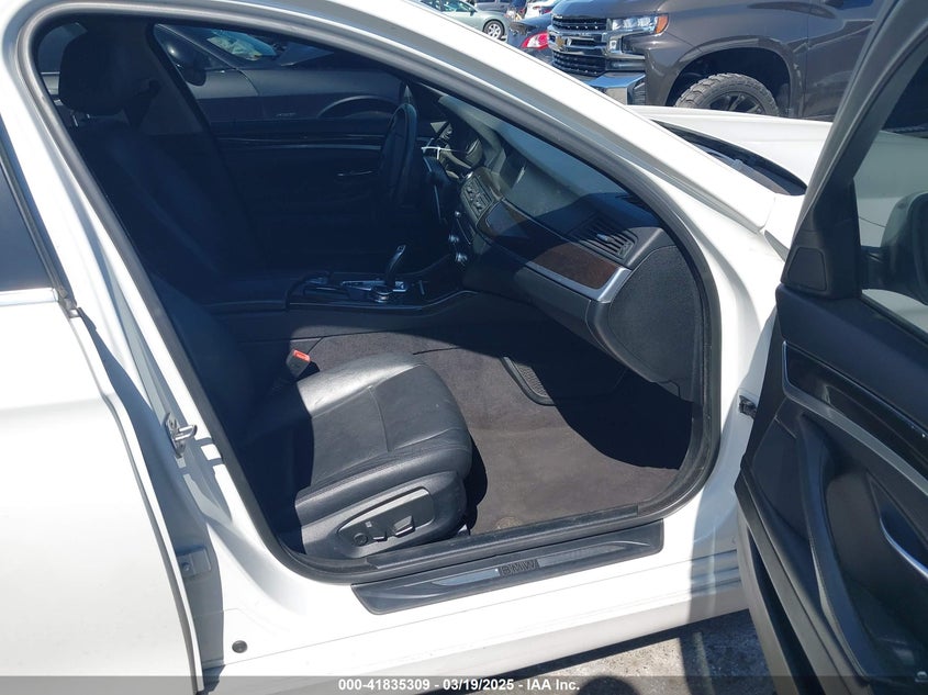 2014 BMW 528 VIN: WBA5A5C55ED500014