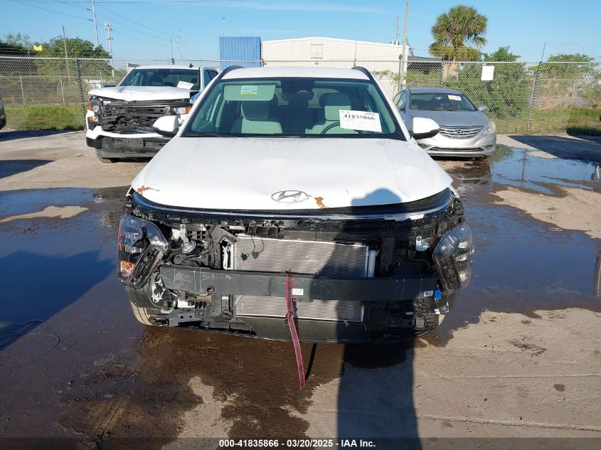 2025 Hyundai Kona Sel VIN: KM8HB3AB1SU215294 Lot: 41835866