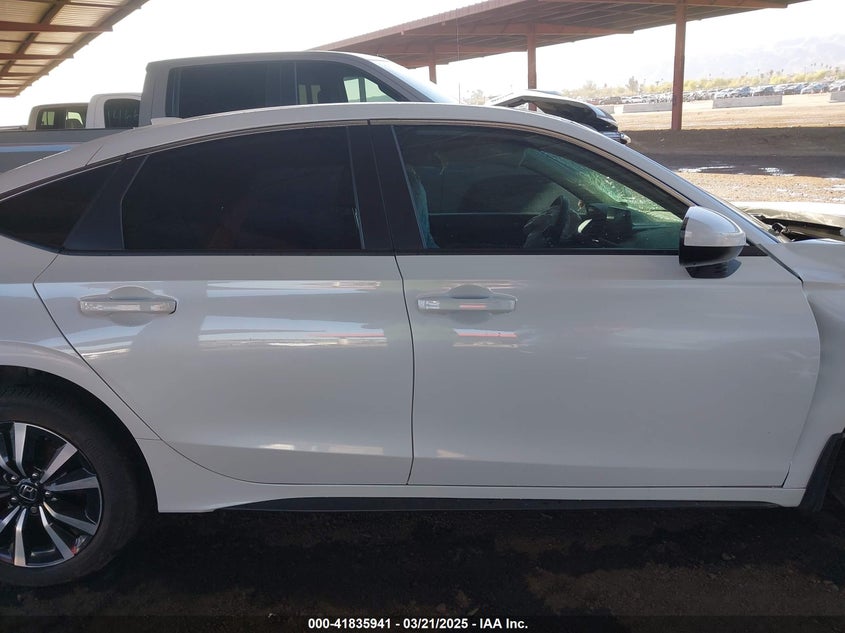 2024 HONDA CIVIC VIN: 19XFL1H7XRE016123