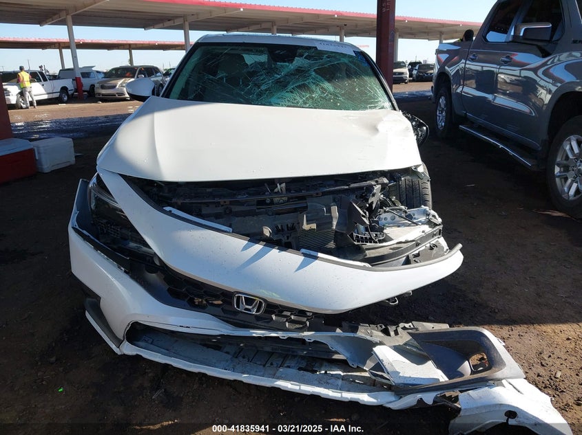 2024 HONDA CIVIC VIN: 19XFL1H7XRE016123
