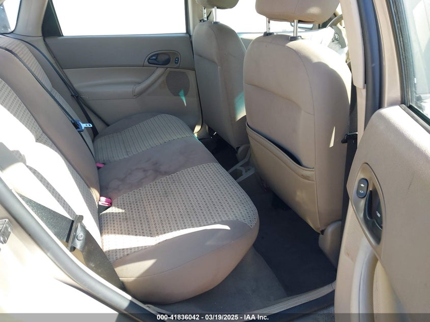 2006 FORD FOCUS VIN: 1FAFP34N26W148904