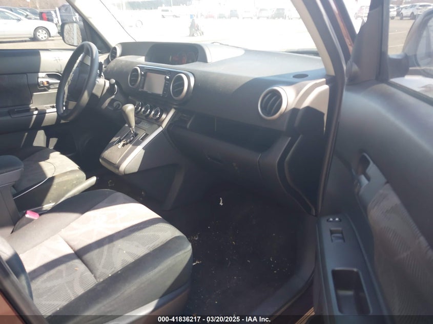 2014 SCION XB VIN: JTLZE4FE6EJ063791