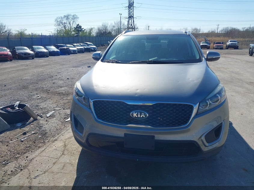 2017 KIA SORENTO VIN: 5XYPG4A3XHG204532