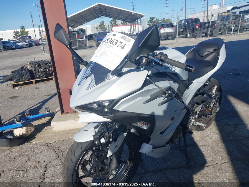 2024 KAWASAKI EX500 - ML5EXGG11RDA27381