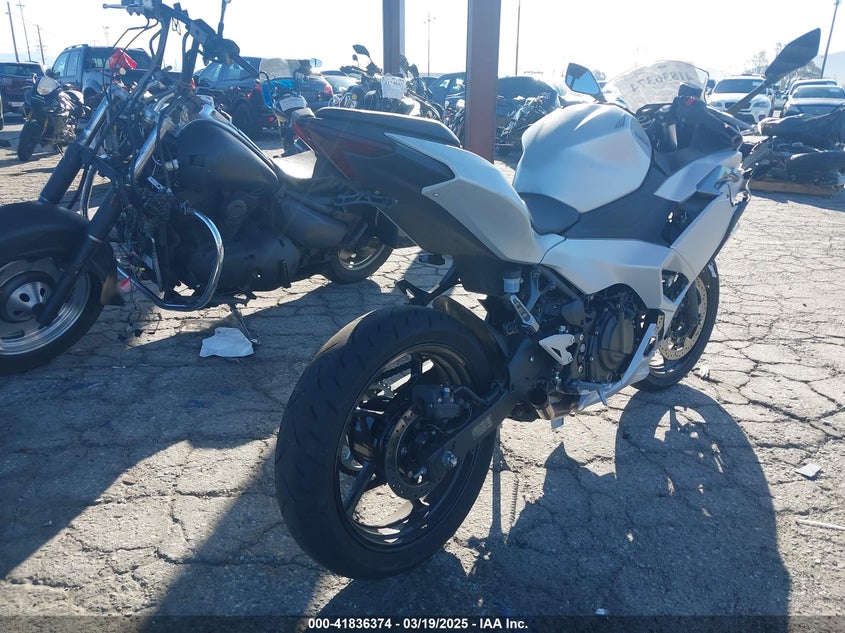 2024 KAWASAKI EX500 - ML5EXGG11RDA27381