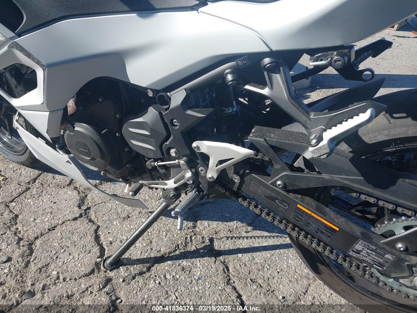 2024 KAWASAKI EX500 - ML5EXGG11RDA27381