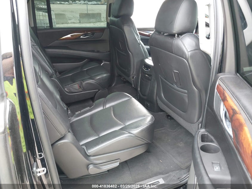 2015 CADILLAC ESCALADE ESV VIN: 1GYS4JKJ0FR198716