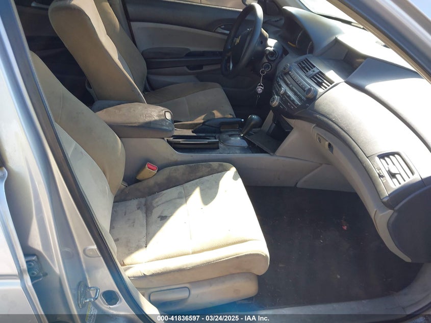 2009 HONDA ACCORD VIN: 1HGCP26369A192099