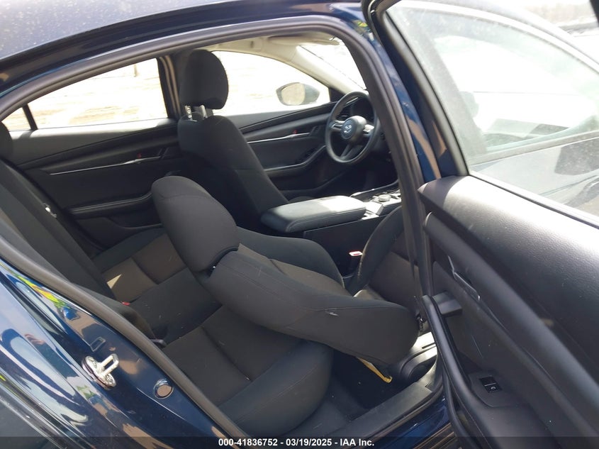 2021 MAZDA MAZDA3 2.5L I-4 DI, DOHC, V(VIN: 3MZBPAAL2MM253405