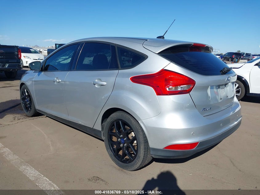 2016 FORD FOCUS VIN: 1FADP3K23GL344403