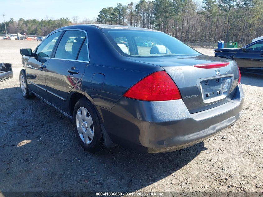 2007 HONDA ACCORD VIN: 1HGCM56447A221258