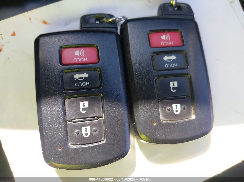 2013 Toyota Avalon Hybrid Xle Premium VIN: 4T1BD1EB5DU007419 Lot: 41836922