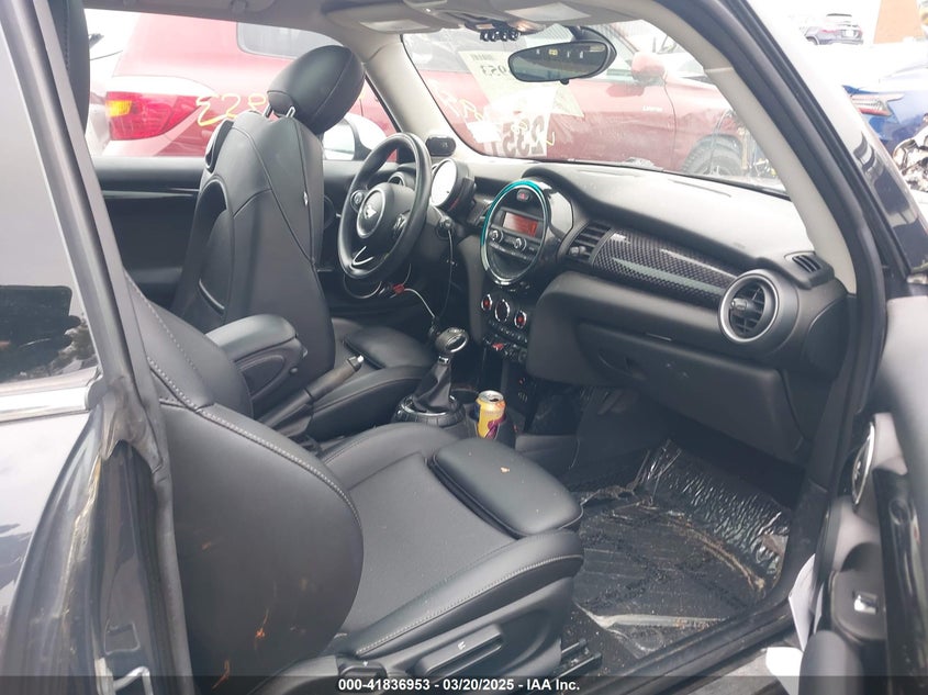 2015 MINI HARDTOP VIN: WMWXP7C54F2A41531