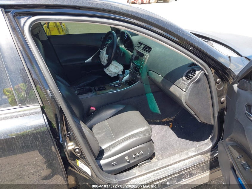 2010 LEXUS IS VIN: JTHBF5C27A5126456