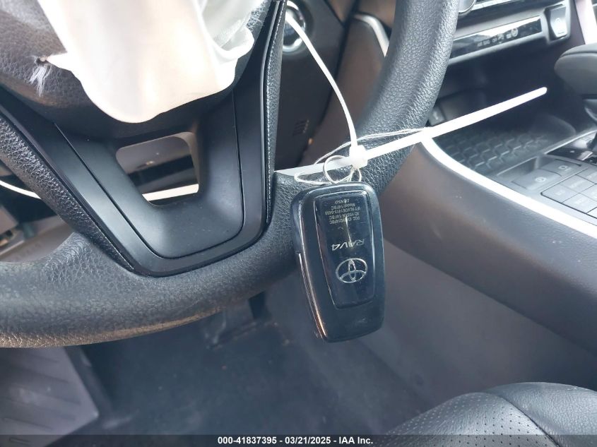 2020 Toyota Rav4 Xle VIN: 2T3P1RFV3LW112620 Lot: 41837395