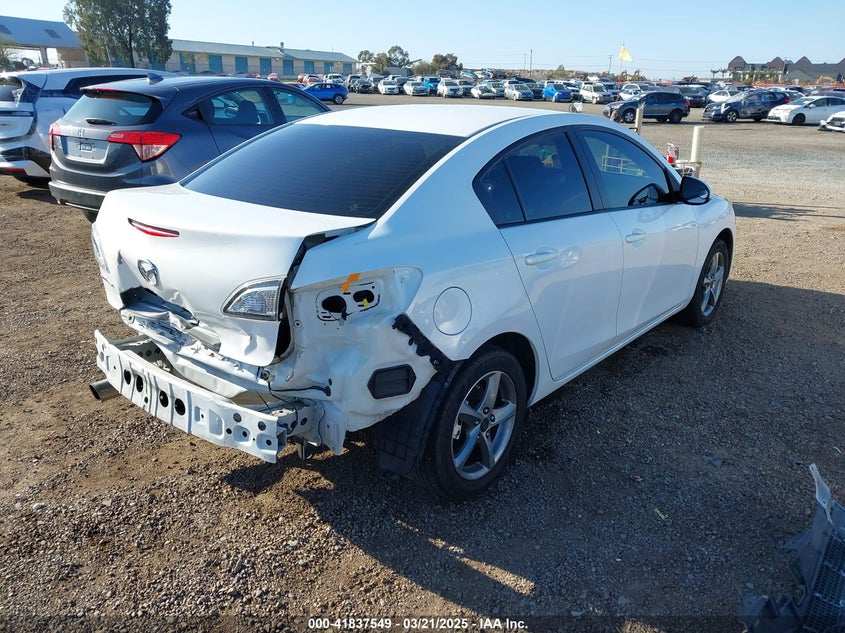 2013 MAZDA MAZDA3 VIN: JM1BL1U83D1701170