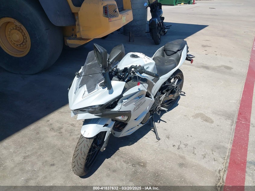 2025 KAWASAKI EX500 - ML5EXGG16SDA53321