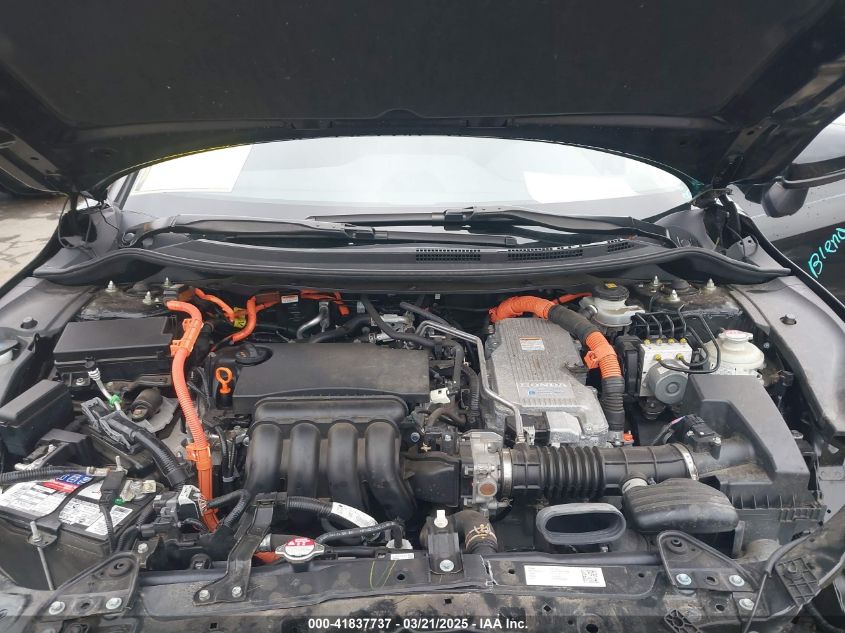 2018 Honda Clarity Plug-In Hybrid Touring VIN: JHMZC5F32JC007558 Lot: 41837737