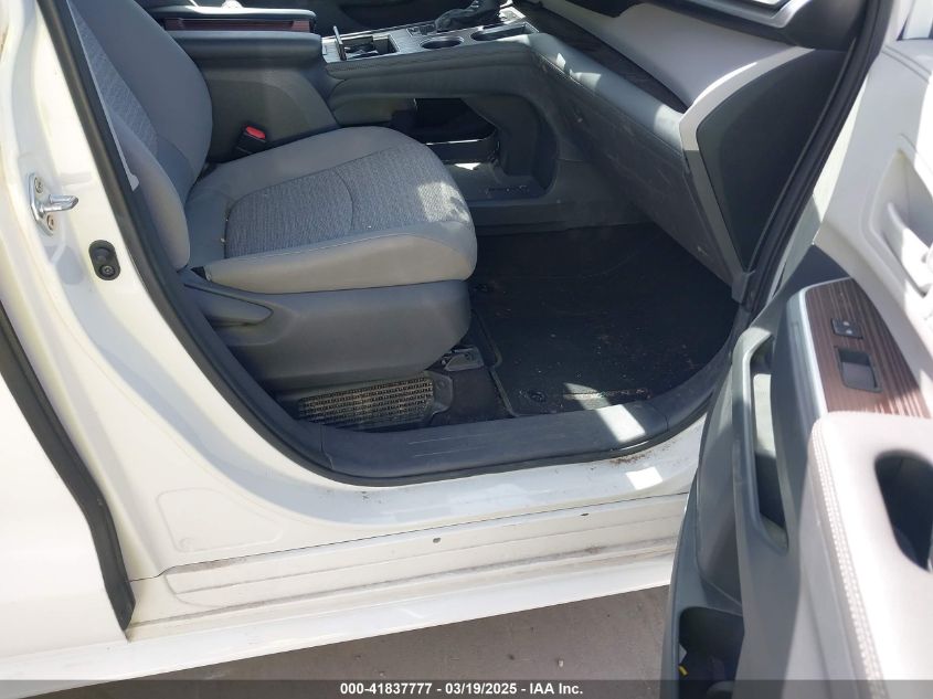 2021 Toyota Sienna - 5TDKRKEC5MS034743