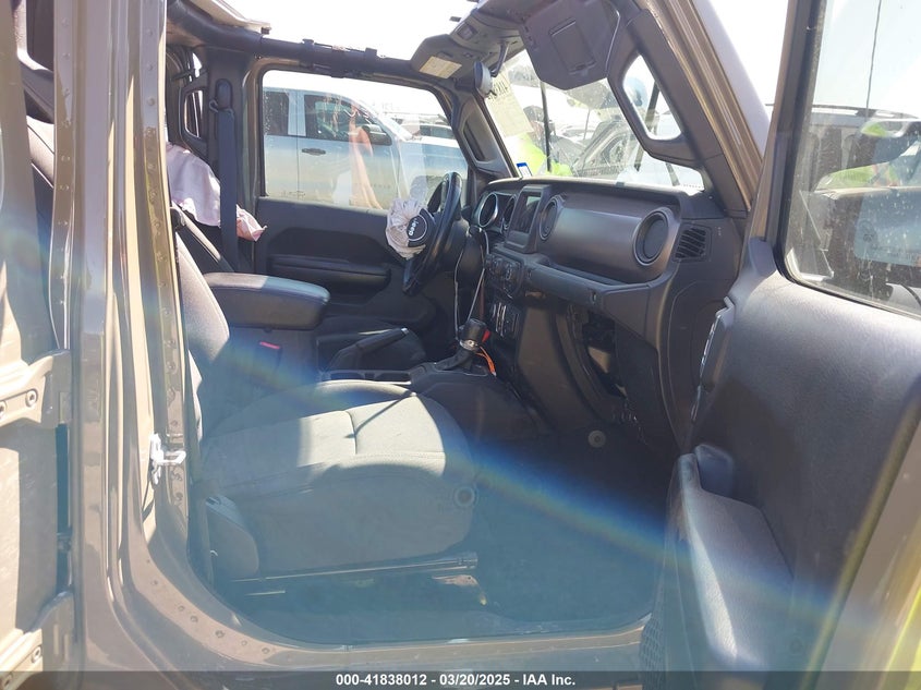 2020 JEEP GLADIATOR VIN: 1C6HJTAG8LL212135