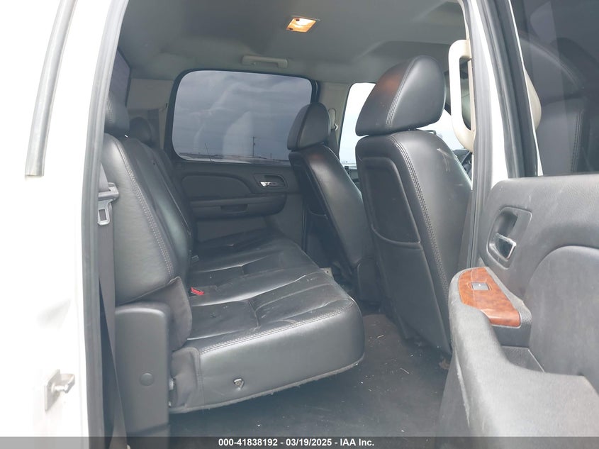 2008 CHEVROLET SILVERADO 3500HD VIN: 1GCHK33628F100592