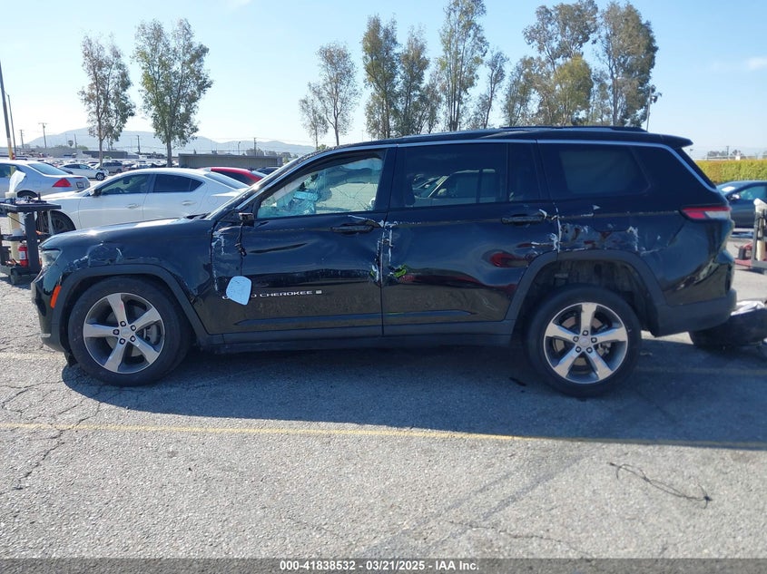 2022 JEEP GRAND CHEROKEE VIN: 1C4RJKBG9N8535377