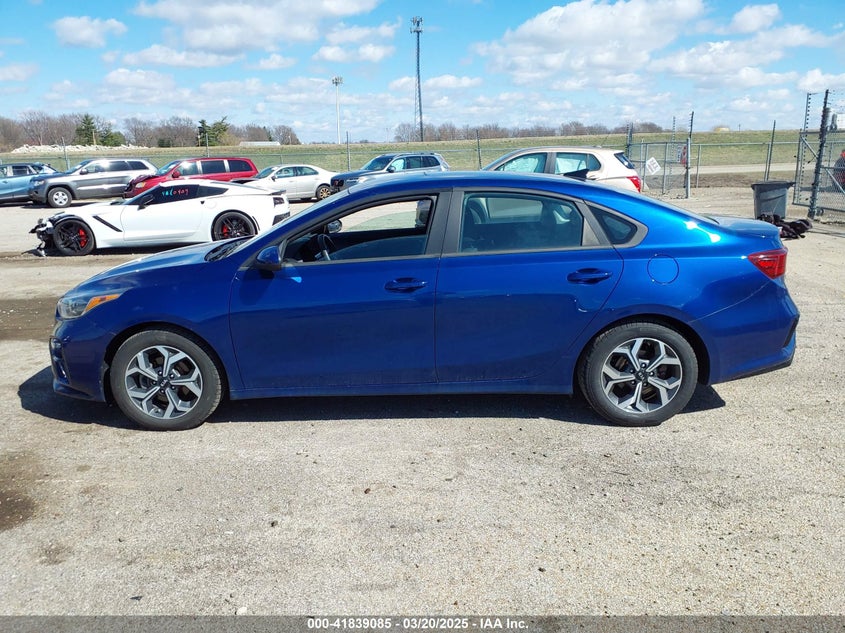 2021 KIA FORTE VIN: 3KPF24AD0ME264586