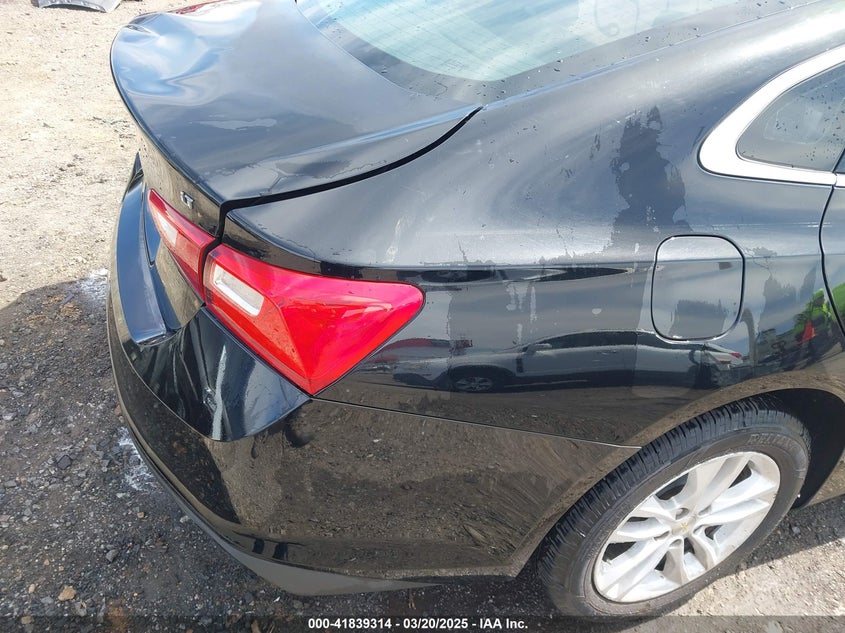 2018 CHEVROLET MALIBU LT - 1G1ZD5ST2JF134385