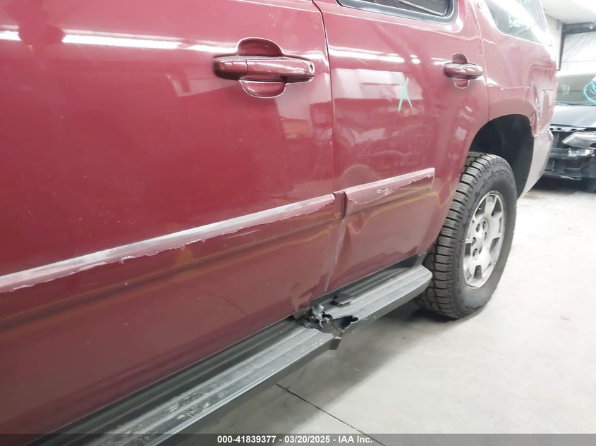 2007 CHEVROLET TAHOE VIN: 1GNFC13067R281835